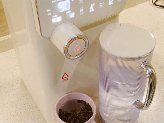 告别水质烦恼，尽享健康生活——九阳台式净饮机滤芯，3年免更换，富含天然锶元素