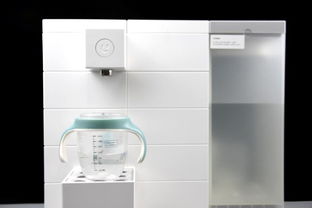 智能饮水新体验 即热净饮机，一键出热水，净化水质，守护家庭健康